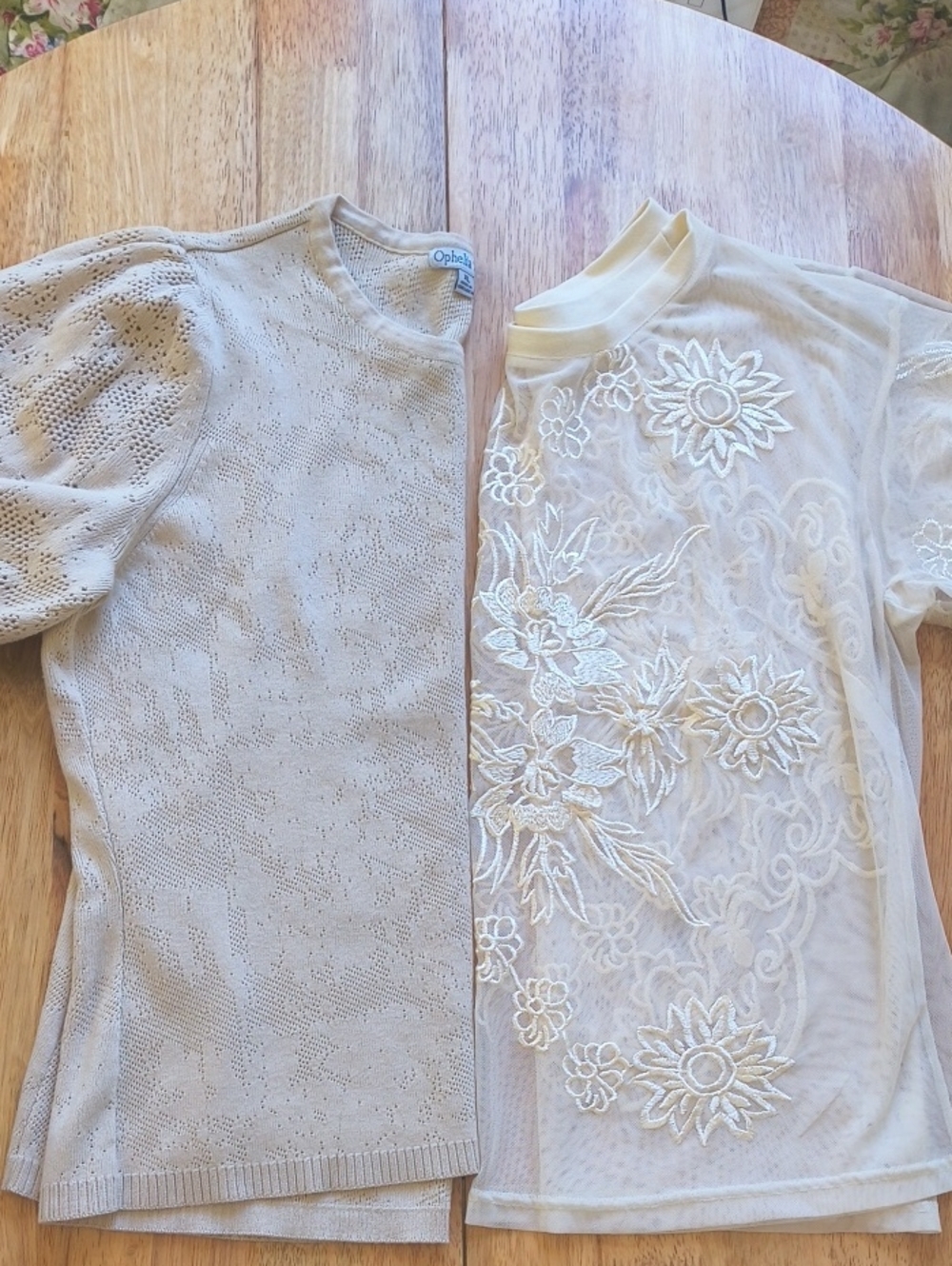 Romantic Cream Tops Duo XL